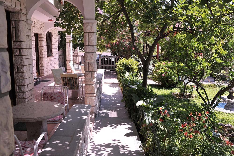 Vila Mila Petrovac Exterior photo